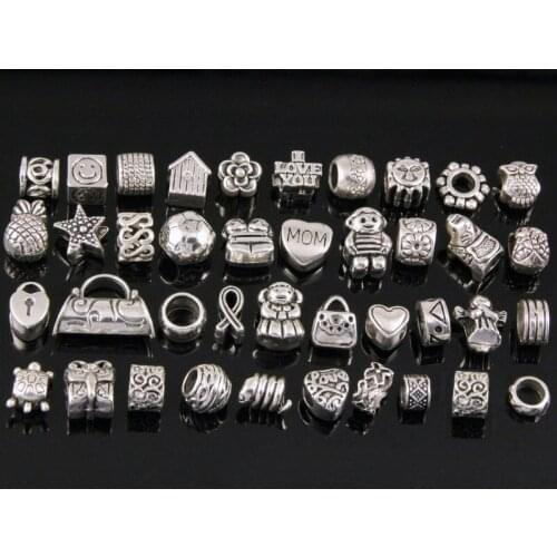 40 Pcs/Lot Mix Soccer Ball Heart MOM Lock Bag Flower Star House Cat Head Charm Beads For European Bracelet Jewelry DIY zyy02