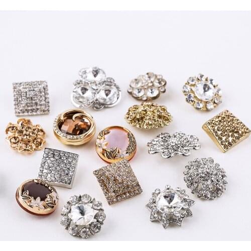 2pcs Metal water diamond special-shaped small fragrance diamond high-grade creative modeling button decoration