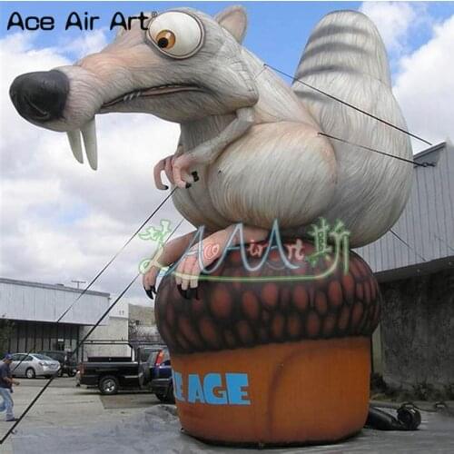 Giant Printing inflatable movie cartoon animal model,inflatable squirrel sit on Pine cone for sale