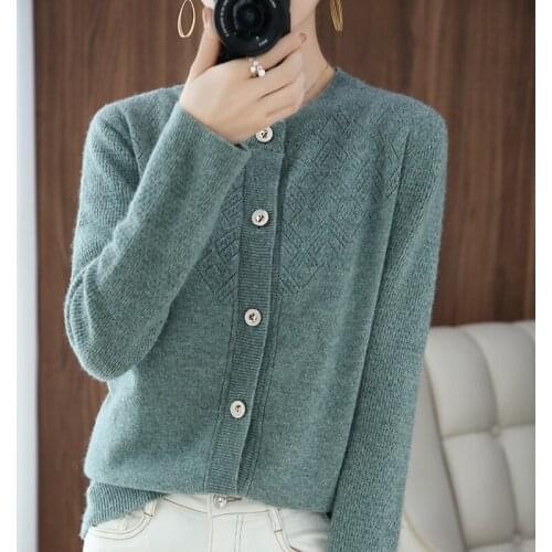 O-neck knitted cardigan sweater short new product high-quality womens cashmere sweater fashion long-sleeved 100% wool sweater