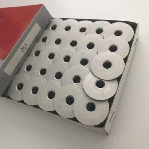 100pcs Keyhole sewing machine accessories 771 781 keyhole machine bobbin 761 bobbin 771 lock core 781 bobbin