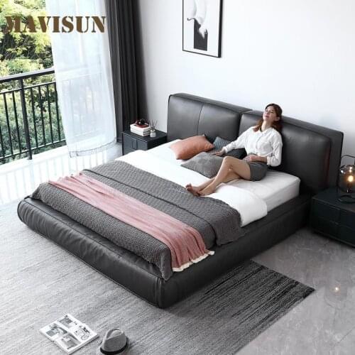Modern Light Luxury European Leather Double Bed 1.8M Simple Master Bedroom Wedding Bed With Solid Wood Frame Home Furniture