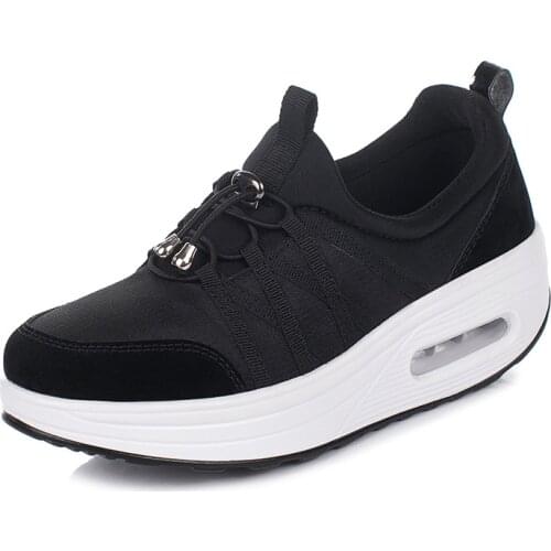 Mozbon Sports Shoes