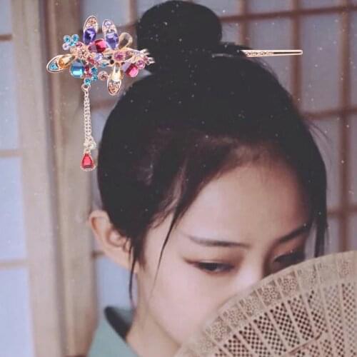 New creative antique hairpin headdress tassel step shake hairpin insert hairpin lady hairpin insert comb source wholesale