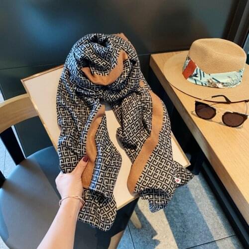 Luxury Brand Designer Scarf WoMen High Quality Cashmere Scarves Women Retro Shawl Spots Striped Wrap Winter Pashminas Bandanna