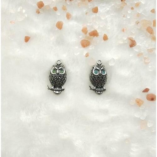 Wholesale 10 New Keychain Owl Pendants Men and Women Keychain Key Chain Small Commodity Gift Stainless Steel Die Casting 2 color