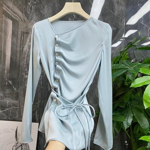 Shell button silk shirt