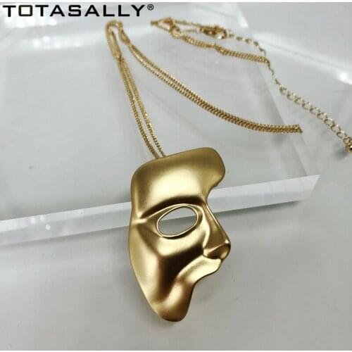 TOTASALLY 2020 Women Costume Necklace Vintage Mask Long Pendant Necklace Designer Queen Tag Pendant Sweater Chain