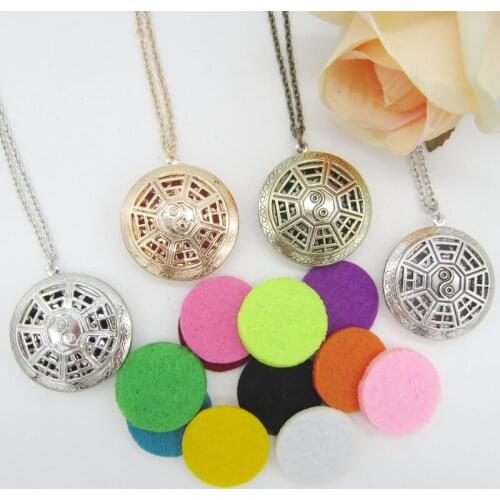 Vintage Ying-yang Pattern Hollowed Openable DIY Trendy Essential Oil Diffuser Pendant Short Necklace Women`s Jewelry