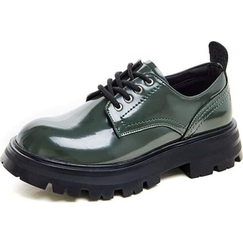 2021 New Spring Thick Soled Casual Loafers Female Retro Flat Shoes Black Patent Leather Womens Shoes Platform Dress Shoes