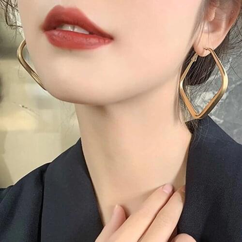 Trendy Large Brand Hoop Earrings For Woman 2021 New Vintage Gold Color Korean Statement Big Earrings Accessories Brincos Jewelry