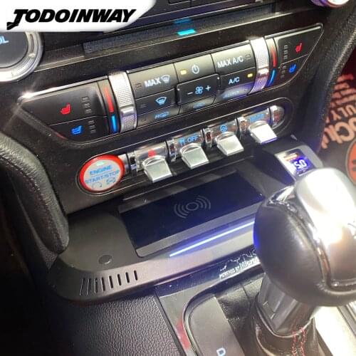 15W phone charger for Ford Mustang 2015 to 2020 wireless charging adapter dual usb ports power supply for huawei P30 charge case