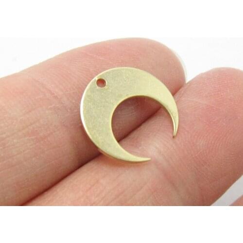 Brass crescent charm 14x13.5x0.8mm Raw brass quarter moon pendant -20pcs R1205