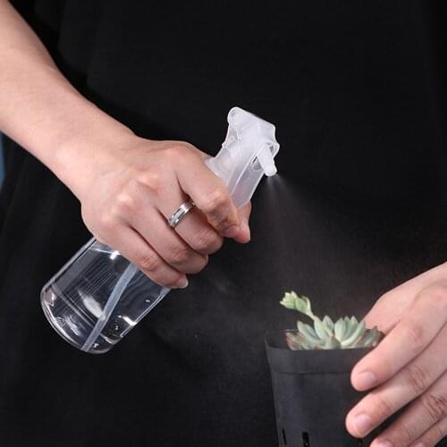 1Pcs 200ml Spray Bottles Fine Mist Sub-bottling Plastic Transparent Refillable Bottle Empty Container Flip-top Dispensing Makeup