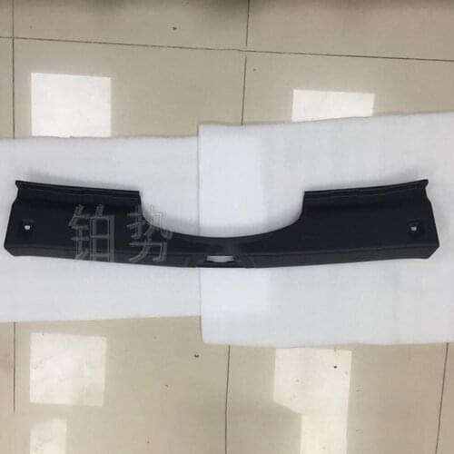 Car Trunk interior trim panel 2015-2019Nis sanQ ASH QAI 2.0L CVT Tail box lock trim panel Tailgate inner pedal assembly