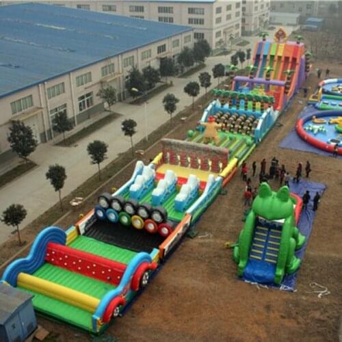 80 x 10m Runway Inflatable Challenging Course Competitive Obstacle