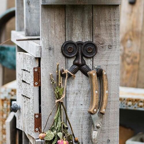 Creativity Beard Shape Hook Cast Iron Hook Exquisite Carved Patterns Innovative Coat Hanger For Hanging Small Gardening Tools