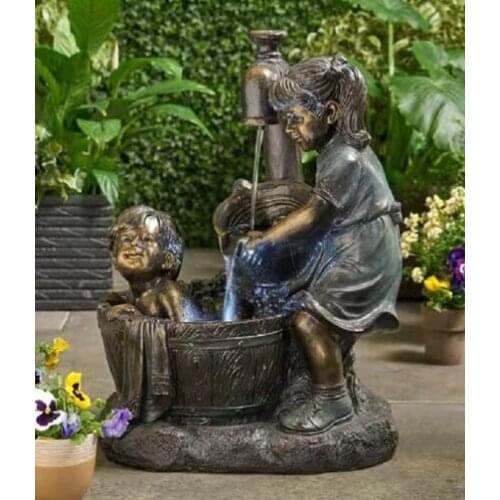 THE MEDIEVAL ANCIENT GREEK WARRIORS CAN WEAR WARS AND WARS OF THE KING OF BALD HEAD