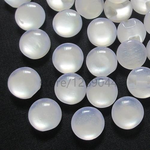 Suoja White Buttons