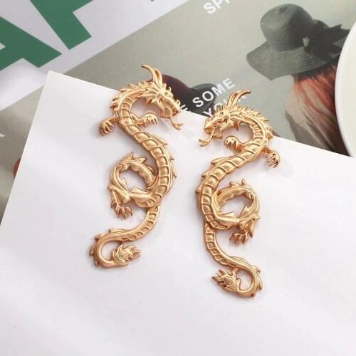 Vintage Chinese Dragon Stud Earrings for Women Punk Personality Animal Totem Earrings Statement Jewelry Gift