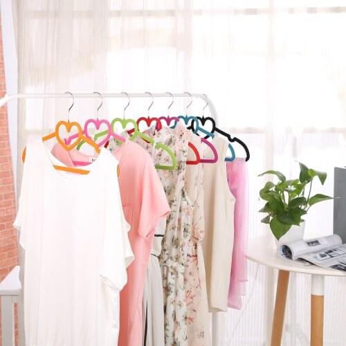 10pcs/lot 40cm/Plastic flocking heart-shaped clothes rack magic clothes rack anti-skid clothes hang wardrobe