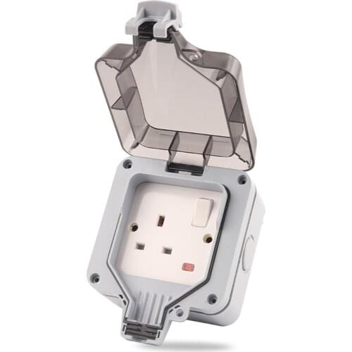 IP66 UK Standard Waterproof Upgraded type Safer Outdoor Wall Outlet Power Socket Switch With Light Socket For Home 13A