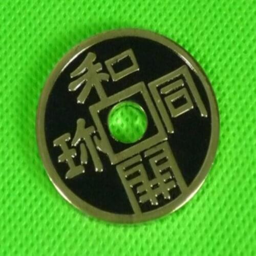 1pcs Japan Ancient Coin Magic Tricks Japanese Chinese Coins Morgan Coin Size Coin & Money Magic Props Accessory