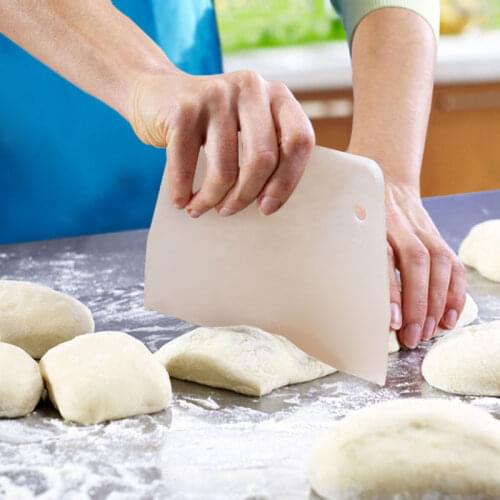 Multipurpose Dough Scrapers DIY Cream Spatula Cake Cutter Pastry Baking Tool for Dough Pastry Cake