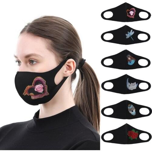 DIY 5D Mosaic Part Drill Lady Cute Face Mask Animals Diamond Painting Kit Multi-style Decorative Face Mask Keep Warm in Winter