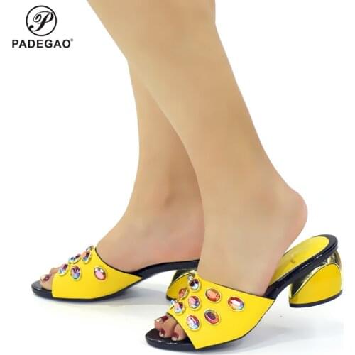 Latest African Women Wedding Shoes High Quality Elegant Italian Women Shoe with Stone High Heels Women Pumps Nigerian Lady Shoes