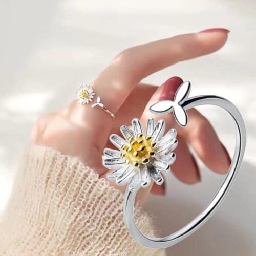 Vintage Daisy Rings For Women Cute Flower Adjustable Open Ring Cuff Wedding Engagement Rings Female Statement Jewelry Bague