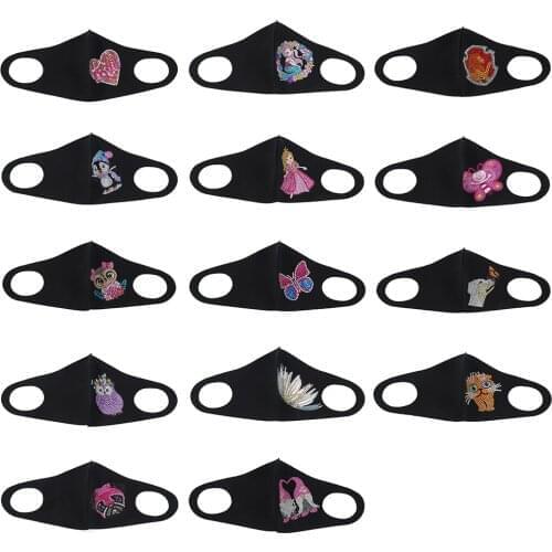 DIY 5D Mosaic Part Drill Lady Cute Face Mask Animals Diamond Painting Kit Multi-style Decorative Face Mask Keep Warm in Winter