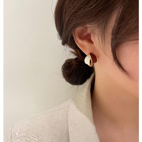 TIMEONLY Minimalist C Shape Enamel Stud Earring Bro Blue Oil Vintage Cahrms Earring for Women Girl Japan Style Jewelry Hot Sale