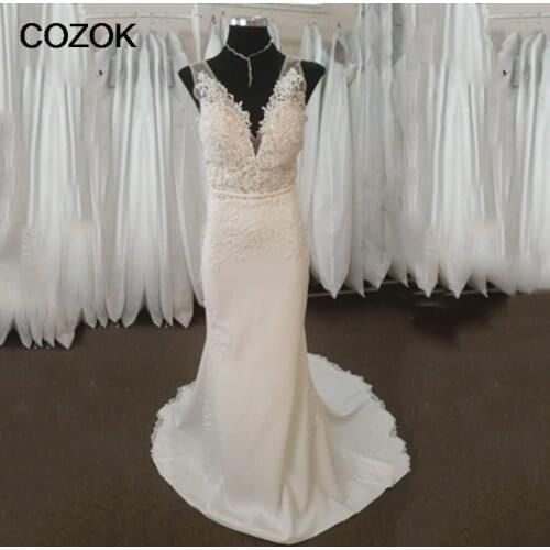 Plus Size Wedding Dresses 2021 V-Neck Appliques Lace Sweep Train Wedding Gown Bridal Dresses vestidos de novia