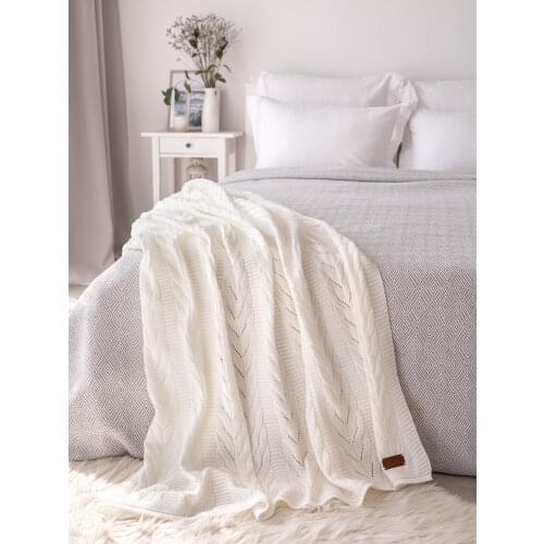 DeNastia Bedspreads