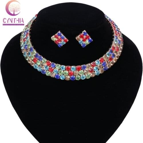 2017 New Arrival Colorful Crystal Vintage Gold Chunky Statement Necklace Luxury Maxi Choker Handmade Necklace Collar Women