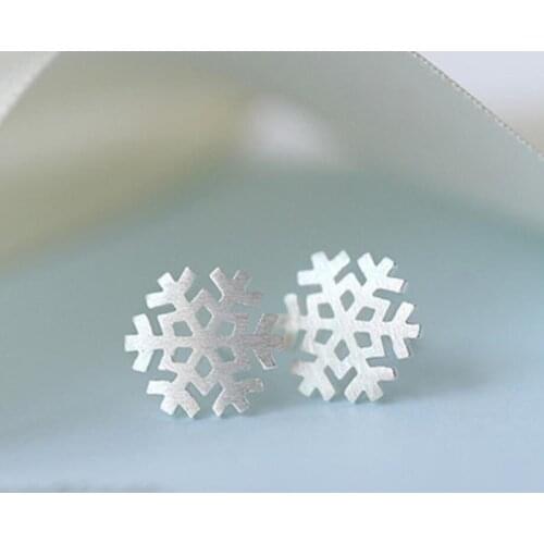 Korea Anti-Allergic Snowflake Hand-Drawing Birthday Gift 925 Sterling Silver Personality Fashion Female Stud Earrings SEA329