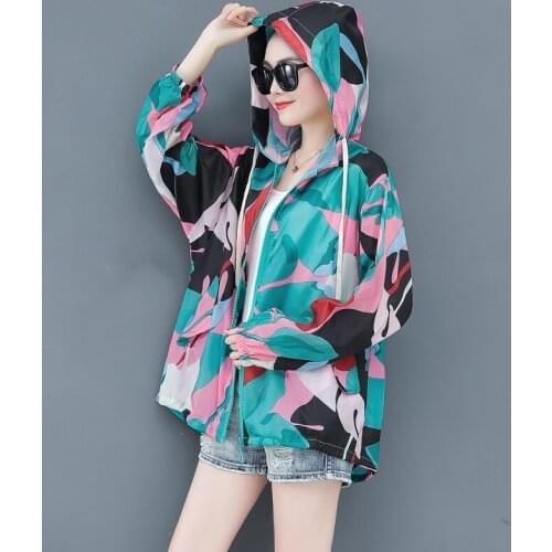 Fashion Womens Trench Coat Spring Summer Camouflage Thin Coat Zip Hood Anti-UV Sunscreen Breathable Casual Coat Outerwear 2020