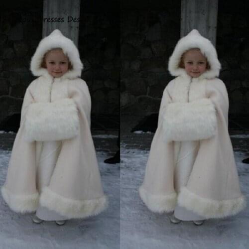 2021 Stunning Winter Capes Ivory White Jacket Faux Fur Perfect For Fall Winter Kids Dress Swing Warm Coat for Kids
