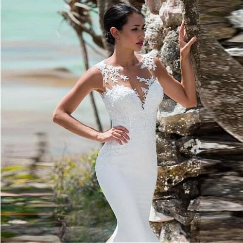 Sheer Crew Neck Satin Mermaid Wedding Dresses 2020 Lace Appliques Beaded Hollow Back Plus Size Wedding Bridal Gowns