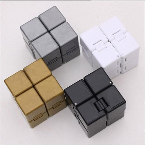 Shengshou 2x2 Infinity cube Endless Speed Cube Deformation Magical Infinite Cube 2x2x2 Crazy Cubo Magico