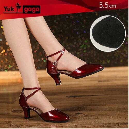 Red/Black/Gold Modern Tango Dance Shoes Women Comfort Closed Toe Girl Latin Ballroom Dance Shoes Soft Sole Outdoor Shoes Dancing