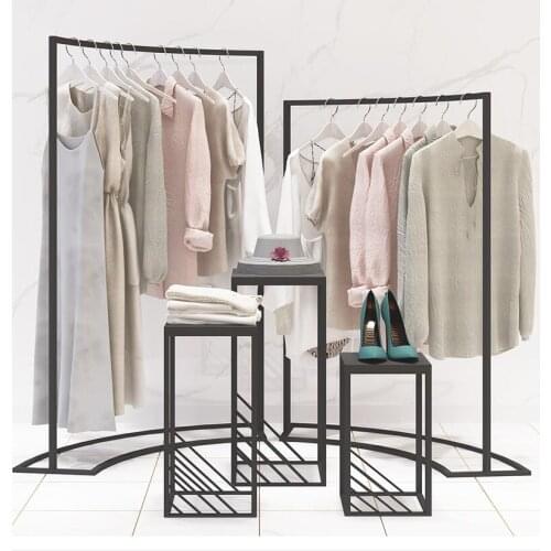 Clothing store display cabinet womens clothing store middle horizontal bar simple high and low window platform landing