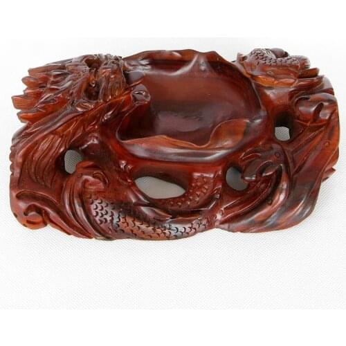 Red sandalwood rosewood handicraft carved dragon ashtray ashtray wooden gift box wood dragon Yanju creative personality
