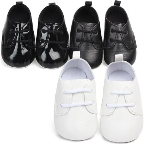 Luxury Soft Patent Leather Newborn Moccasins First Walkers Spring Baby Shoes Boys Toddler Shoes Infant Girls Prewalkers