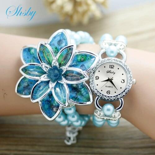 Shsby fashion Women Rhinestone Watches Ladies pearl strap Many petals flower bracelet quartz wristwatches women dress watches