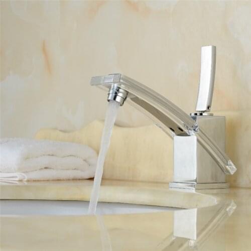 Fashion Deck Mount Brass Basin Faucet Mixers Chrome Finish Single Handle Bathroom Sink Cold Hot Water Tap 1218C