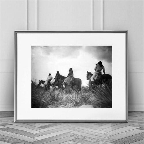 Black White Photo Vintage Native Indian Canvas Poster Edward S. Curtis1906 Photography Artwork Print Living Room Decor Painting