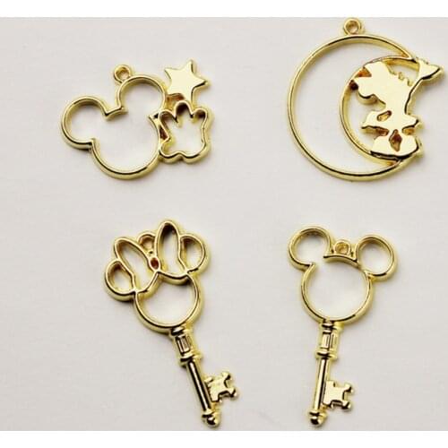 MRHUANG 10pcs/pack Cat Moon Charms Bezel Metal Pendant Frame Blank Pendants Bezel Setting UV Resin Frame Jewelry DIY Craft