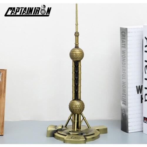 CAPTAINIRON Miniature Figurines